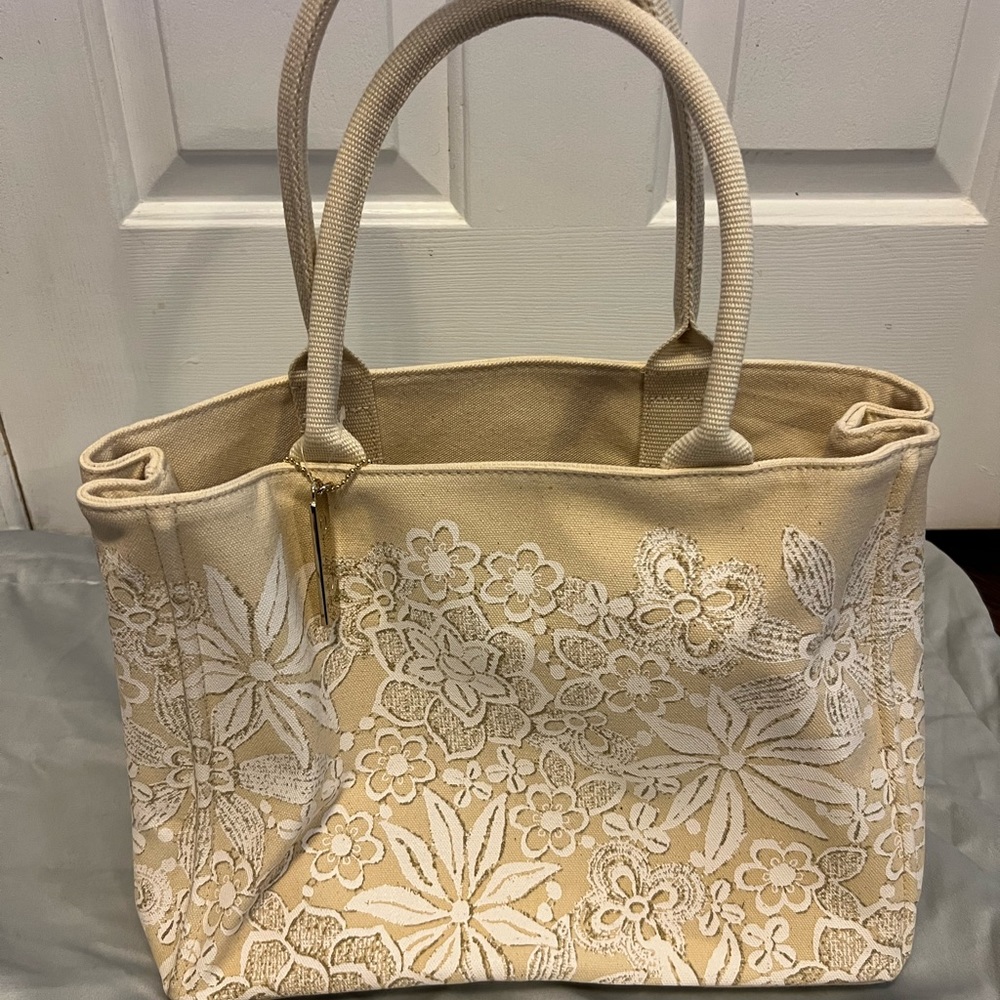 Oscar de la Renta canvas purse